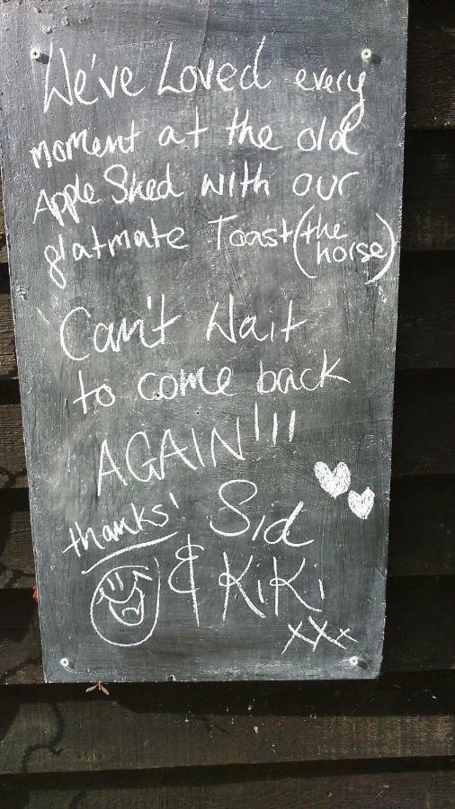 The Old Apple Shed Cosy Heated Cottage In A Meadow Close To The Charming Village Of Bethersden Ashford  Eksteriør bilde